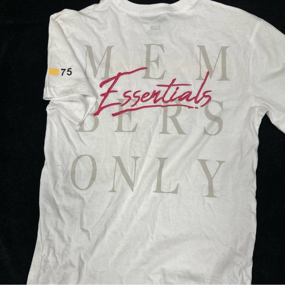 Members Only White Graphic Tee Size S unworn - Picture 4 of 4